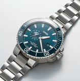 Oris Aquis Small Second, Date 01 743 7733 4155-07 8 24 05PEB