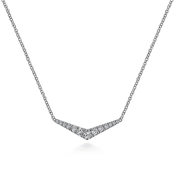 Gabriel & Co. - NK5568W45JJ - 14K White Gold Curved Diamond Bar Necklace